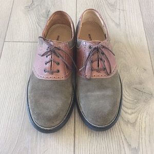 Clark’s Bostonian Oxford Shoe